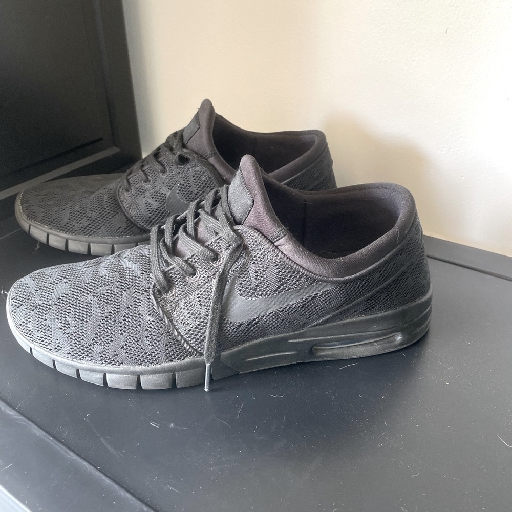 Nike air men sneakers